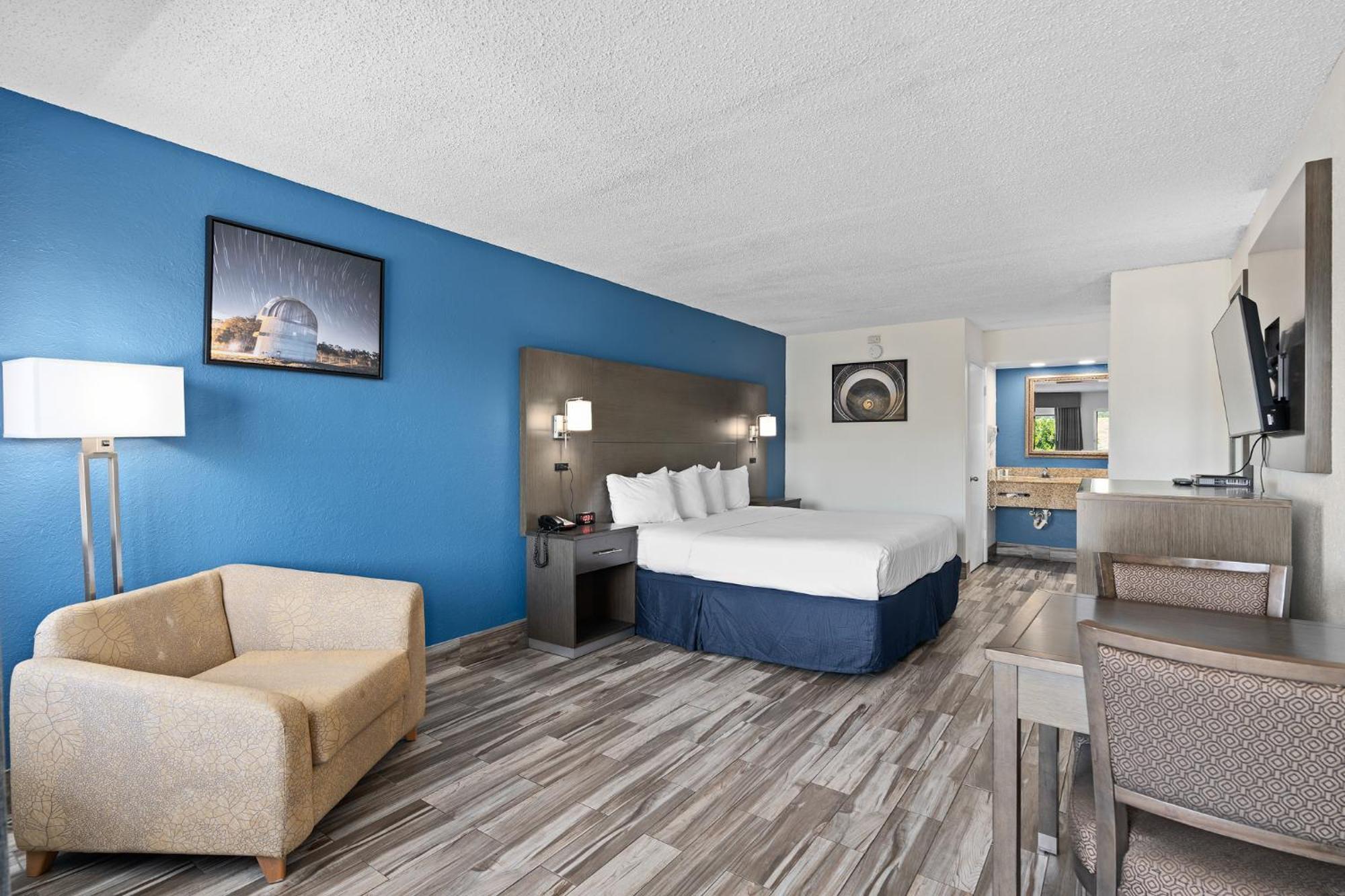 מלון Alafaya Baymont By Wyndham Orlando East מראה חיצוני תמונה