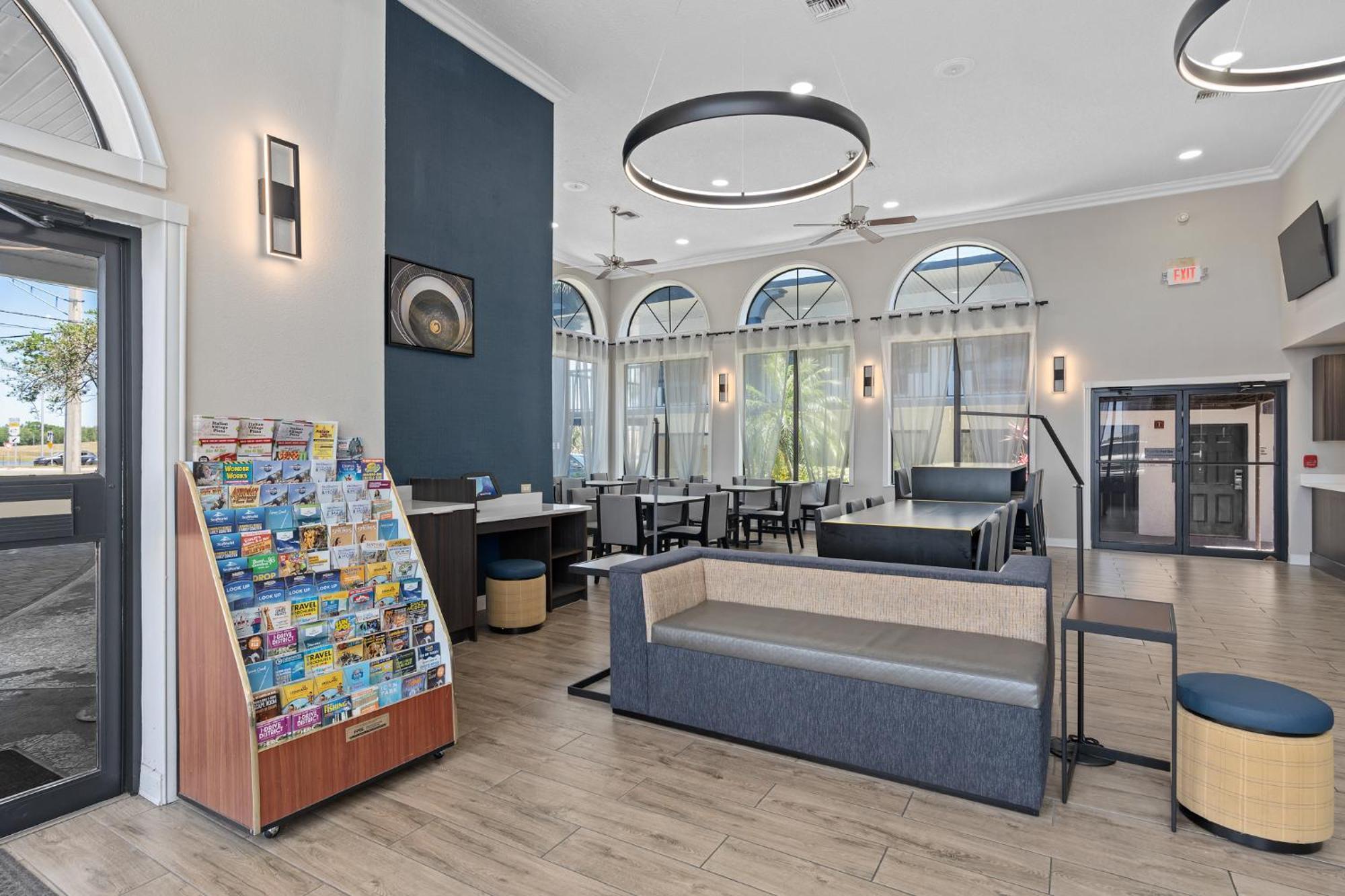 מלון Alafaya Baymont By Wyndham Orlando East מראה חיצוני תמונה
